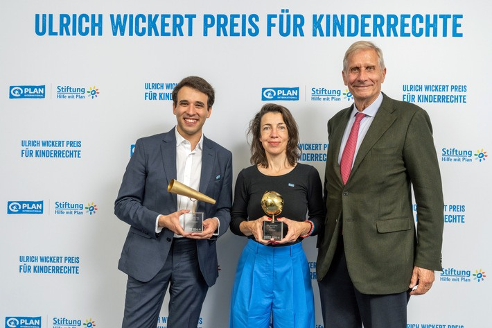 journalist-innen-mit-ulrich-wickert-preis-f-r-kinderrechte-2022-geehrt-ulrich-wickert-und-ministerin