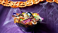 Süßes oder Saures: Für jeden Halloween-Moment die passende Naschidee.